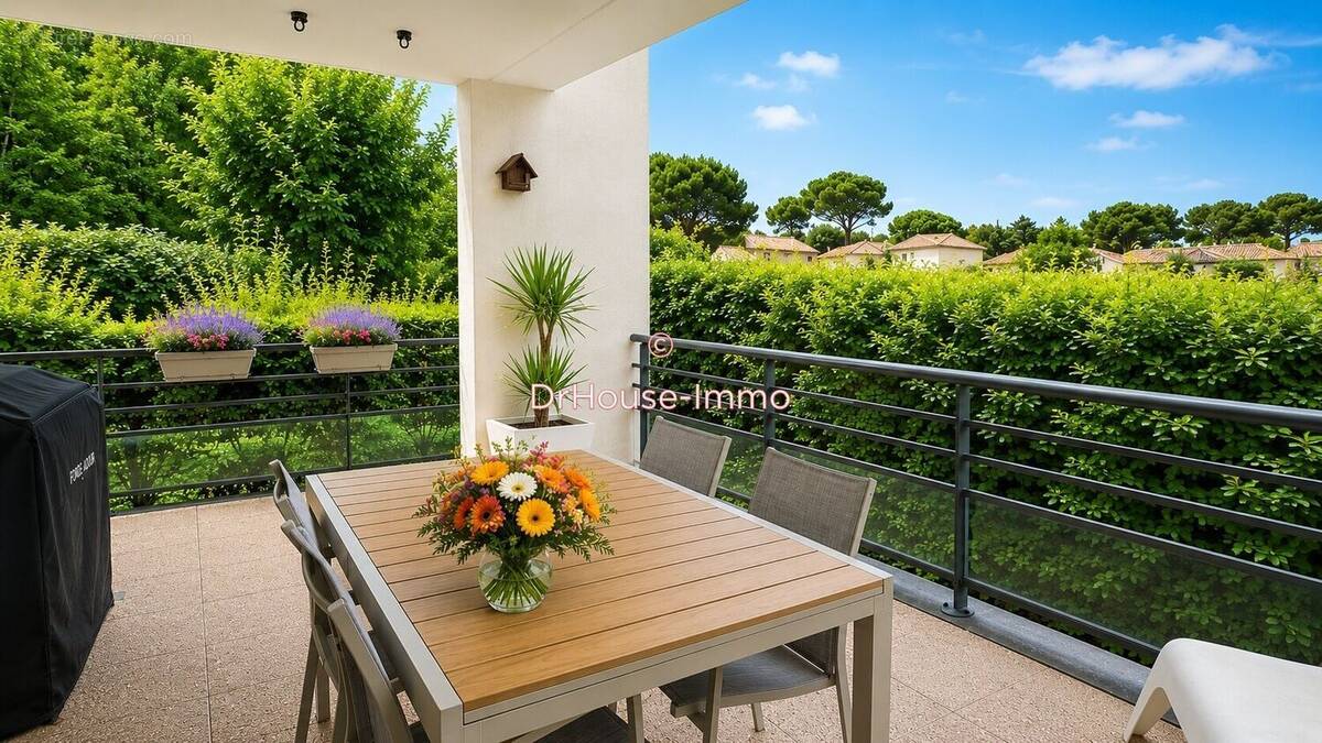 Appartement à MARSEILLE-12E