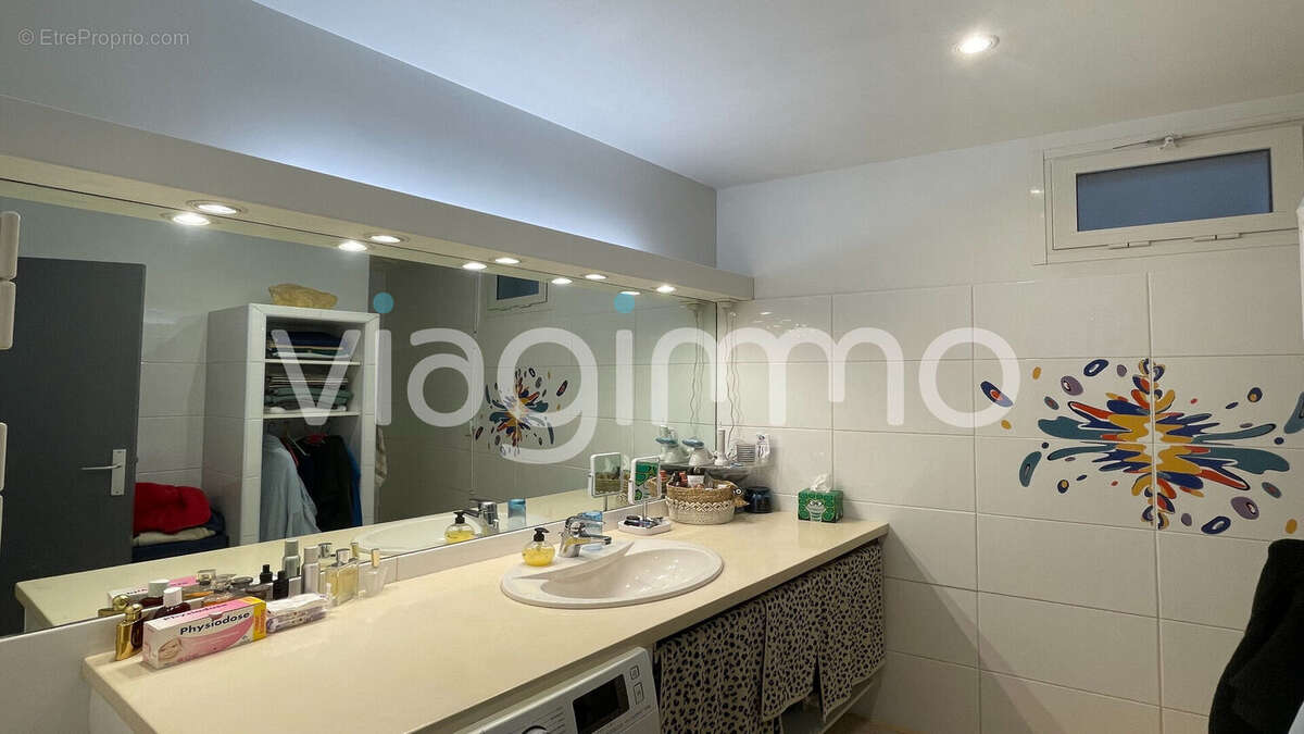 Maison à MARSEILLE-8E