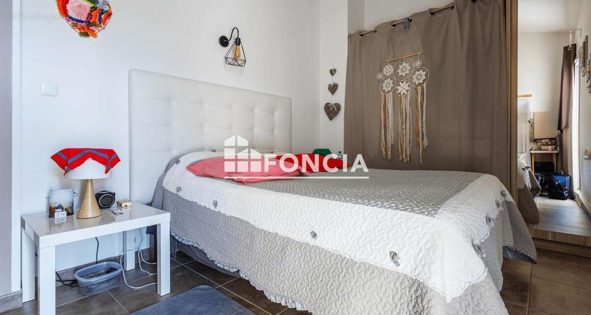 Appartement à LE PONTET