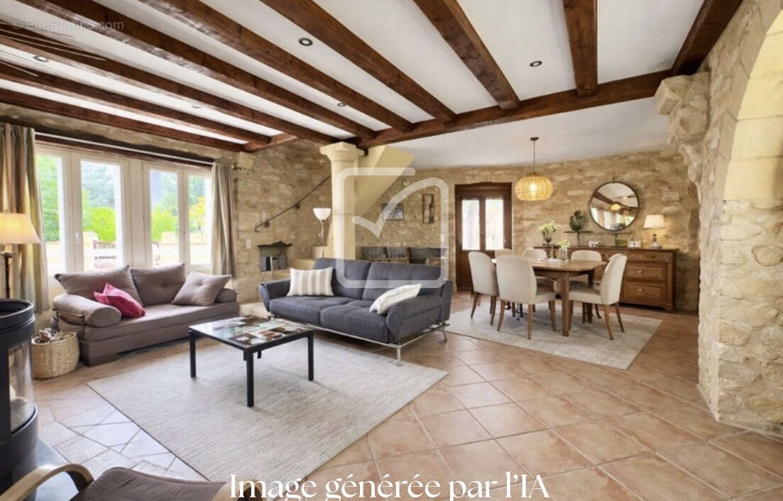 Maison à MONTIGNAC