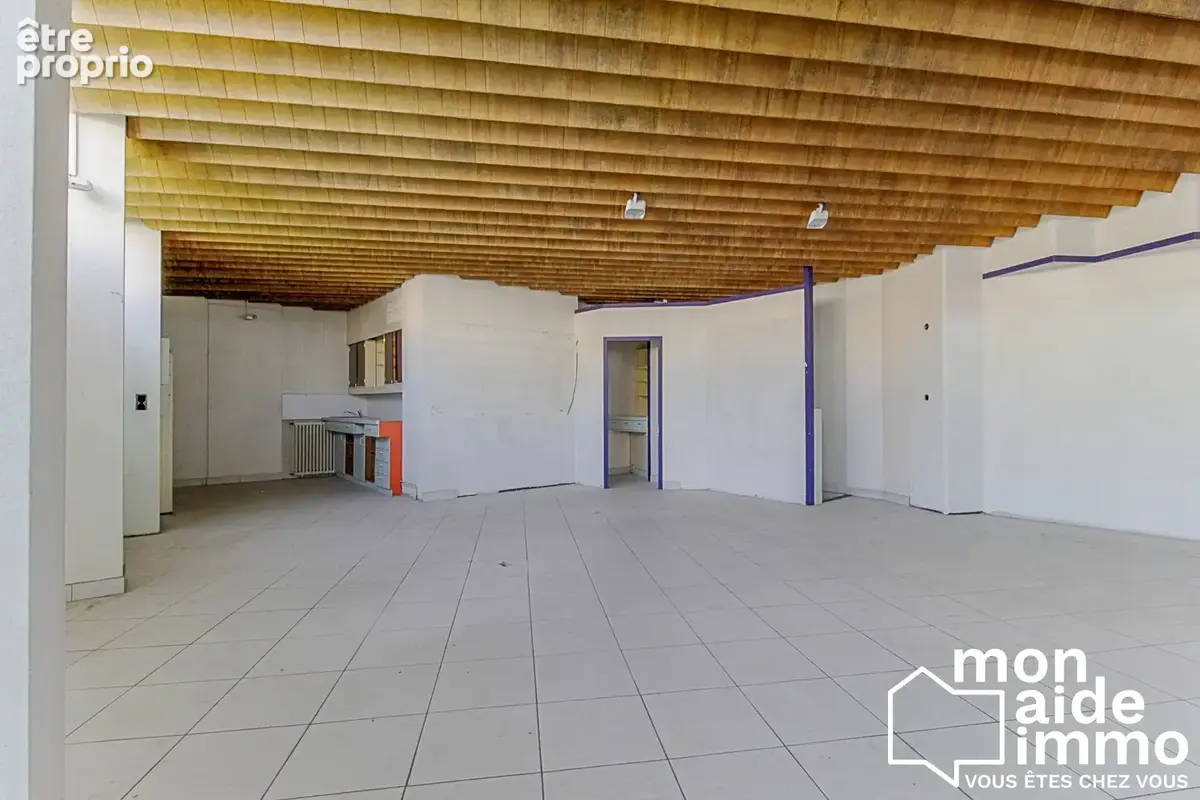 Commerce 148 m² à Mont-De-Marsan  - photo 7