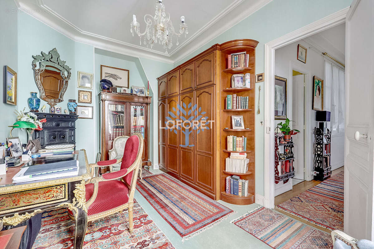 Appartement à PARIS-12E