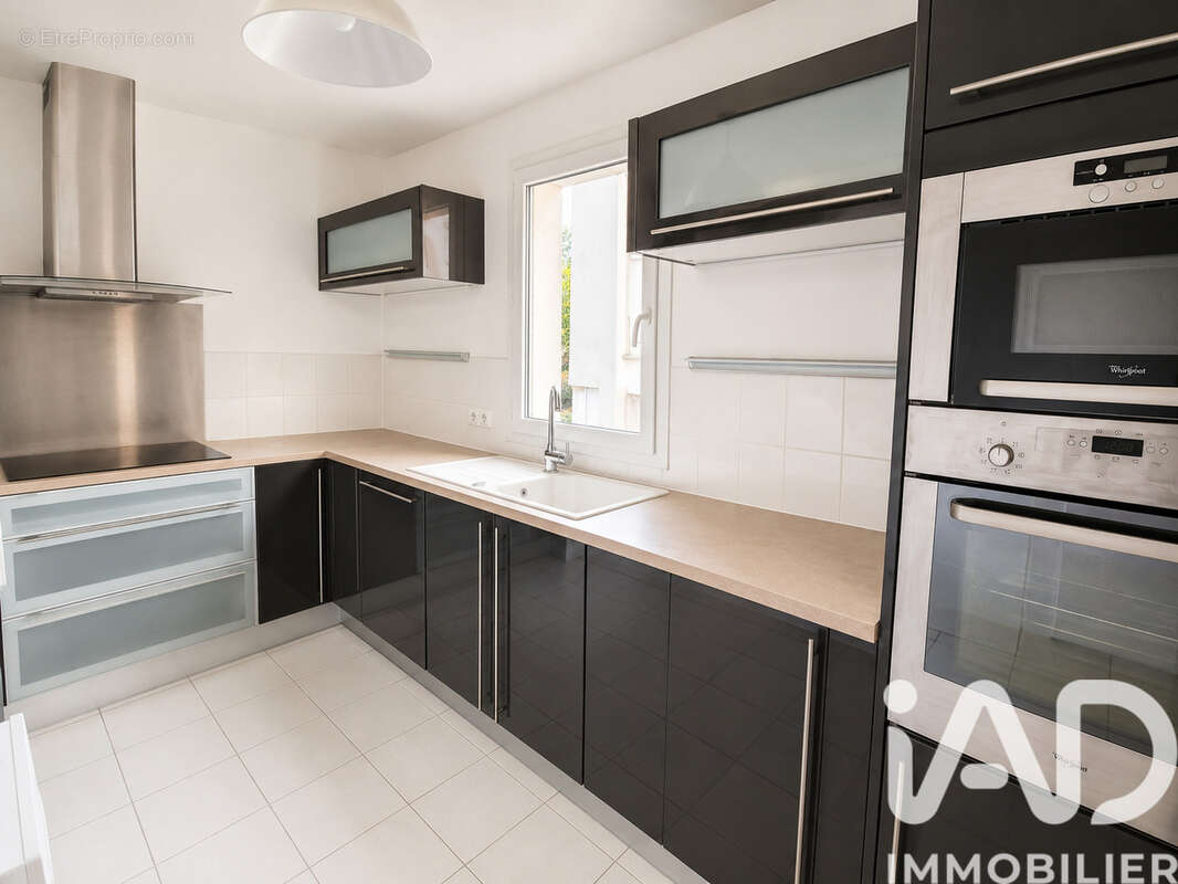 Appartement 66 m² à Argenteuil  - photo 2
