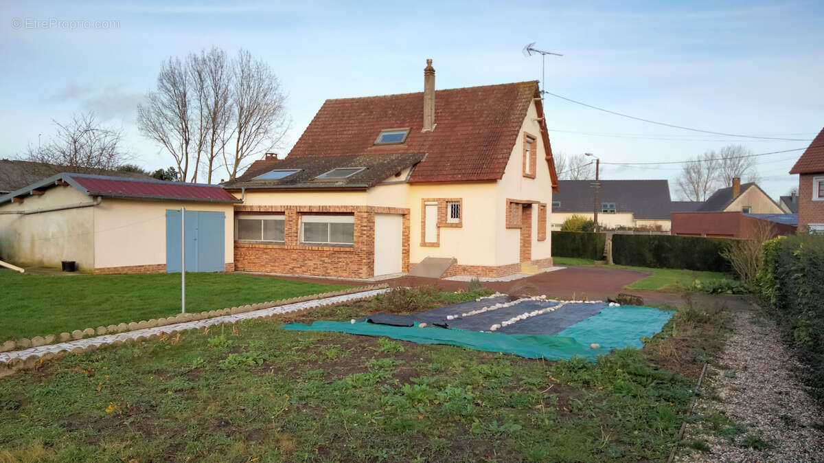 Maison à FRIAUCOURT