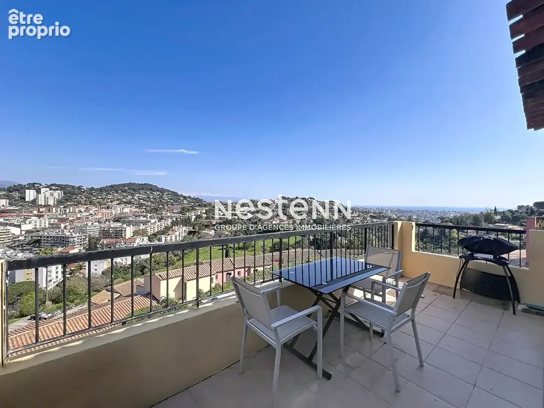 Super Cannes - 2P - 48 m² - Vue mer - Terrasse - Piscine - Parking - Potentiel 3P - photo 4