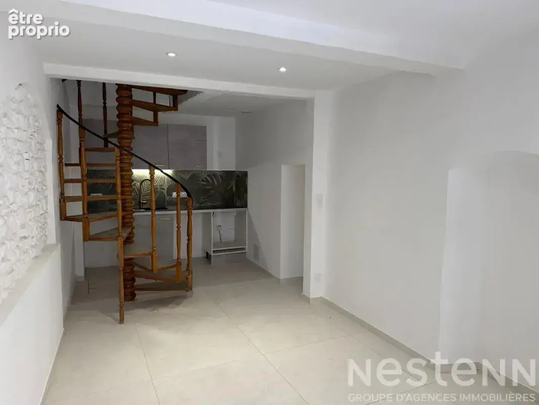 Maison de ville entièrement rénovée dans la Bastide de Carcassonne avec deux chambres en suite à proximité de l'université - photo 9