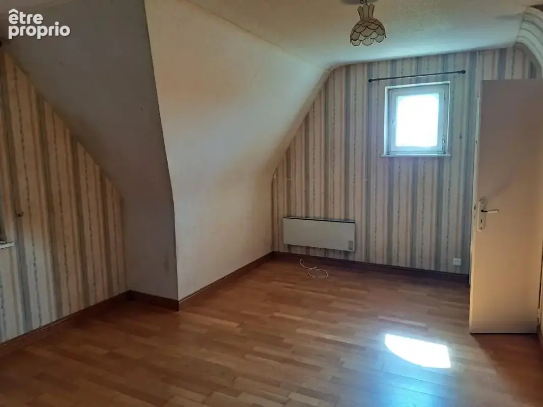 Maison 136 m² à La Roche-Derrien  - photo 8