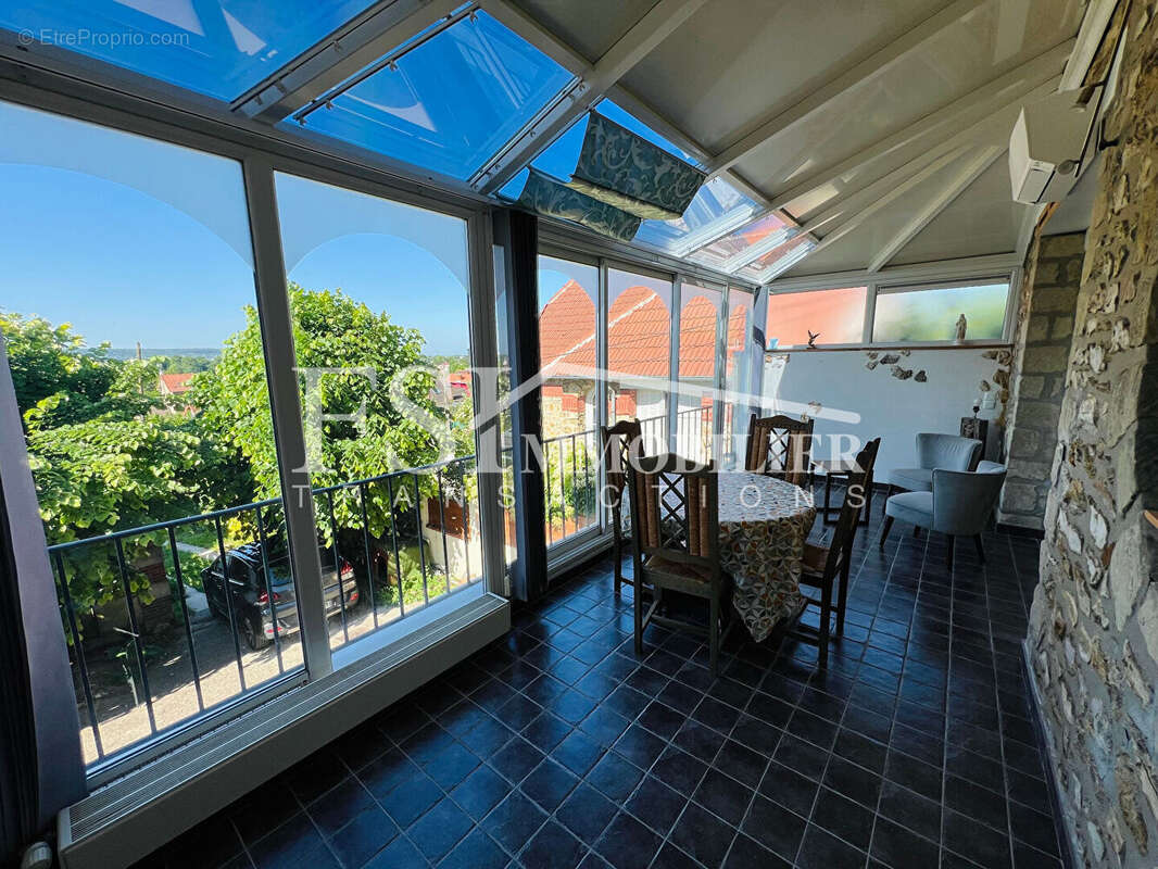 Maison à SAINT-LEU-LA-FORET