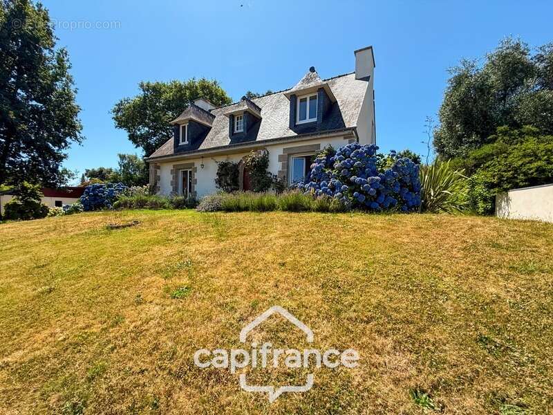 Maison à PONTIVY
