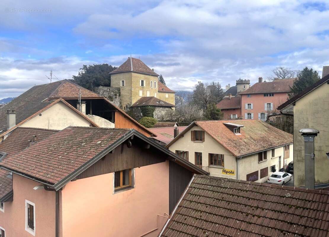 Appartement à LA ROCHE-SUR-FORON