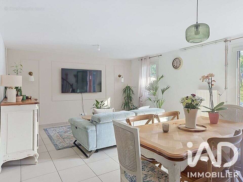Maison 74 m² à Douai  - photo 5