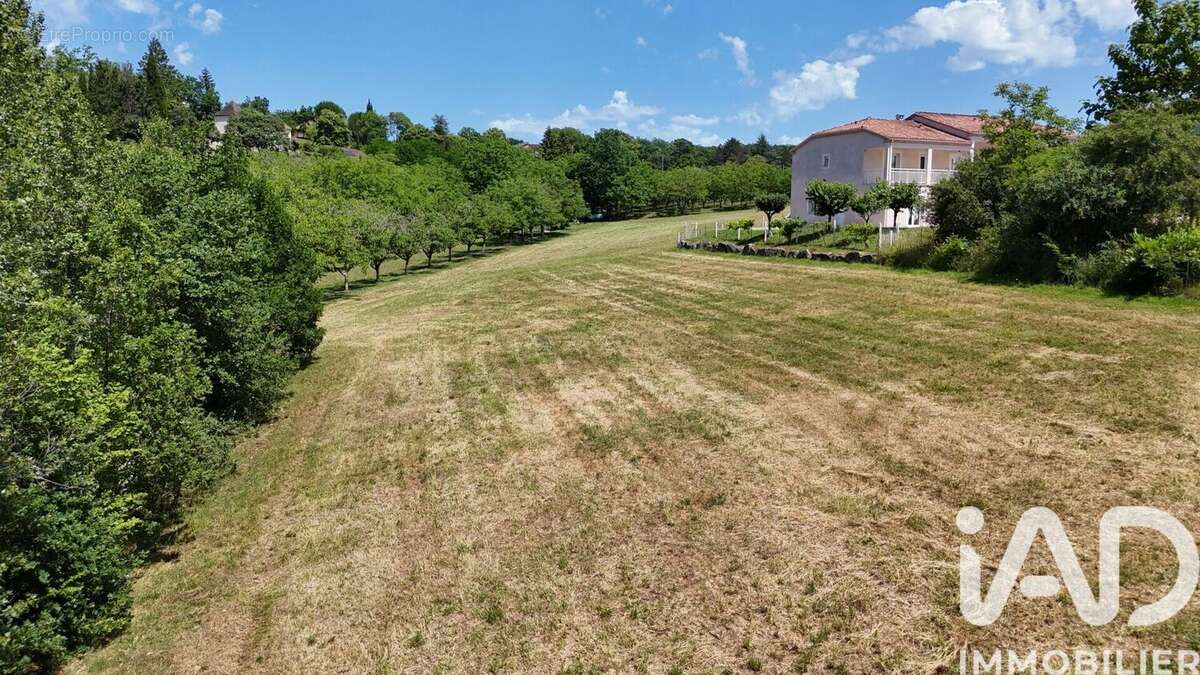 Photo 4 - Terrain à PUY-L'EVEQUE