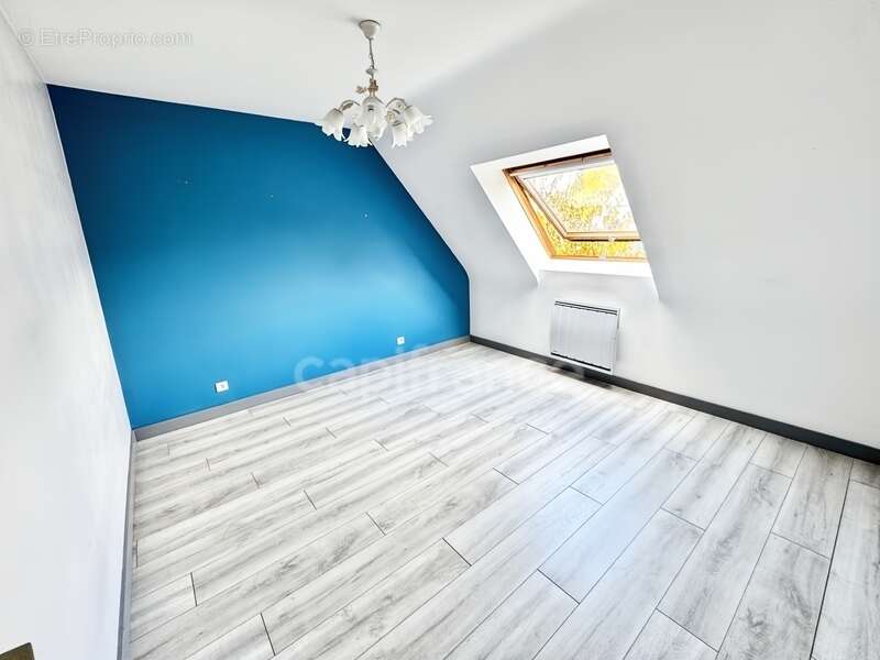 Maison à LE RELECQ-KERHUON