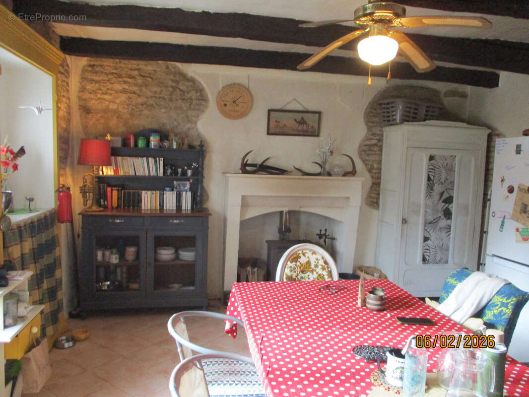 Maison à ROM