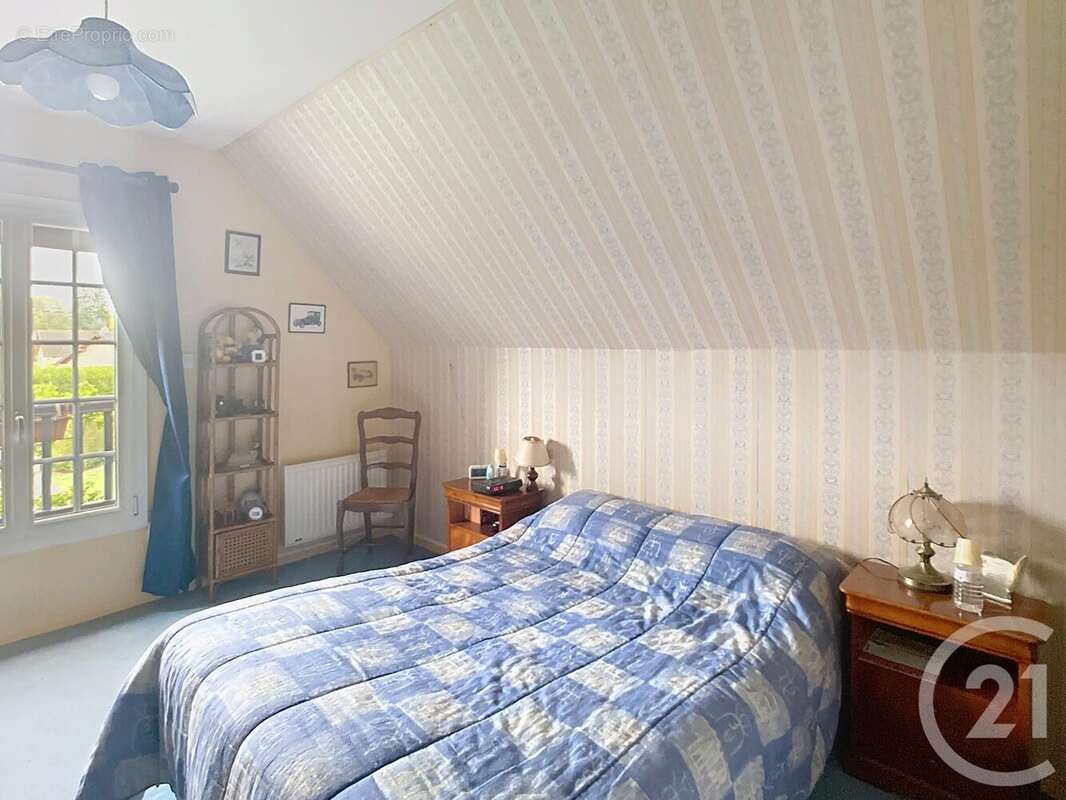 Maison à CHATEAU-SUR-EPTE