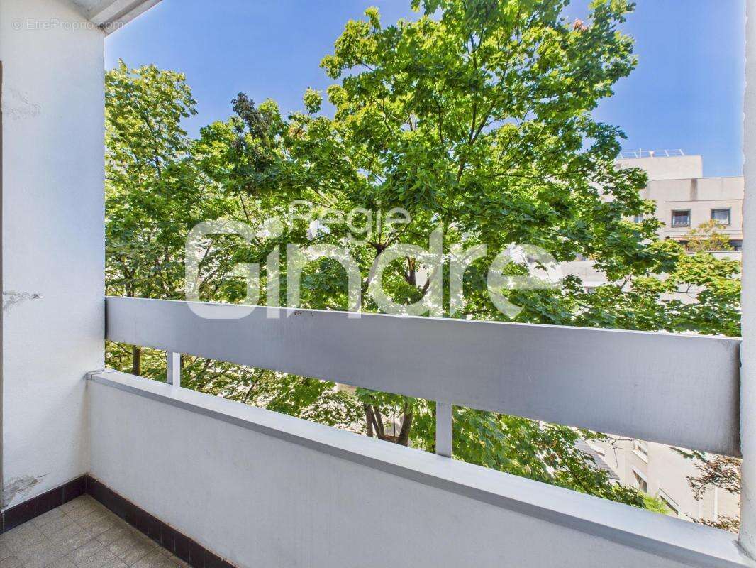 Appartement à LYON-8E