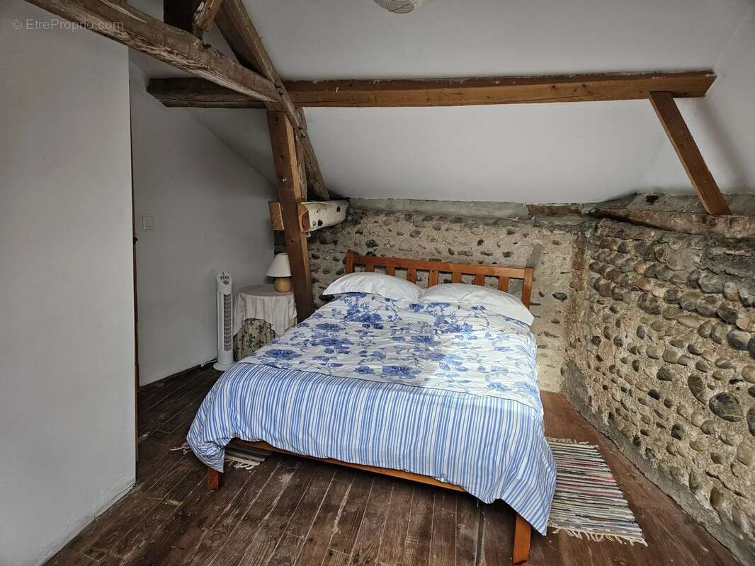 Maison à LABATUT-RIVIERE