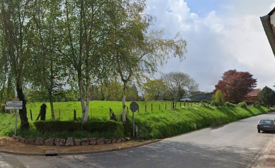 Terrain à OCHANCOURT