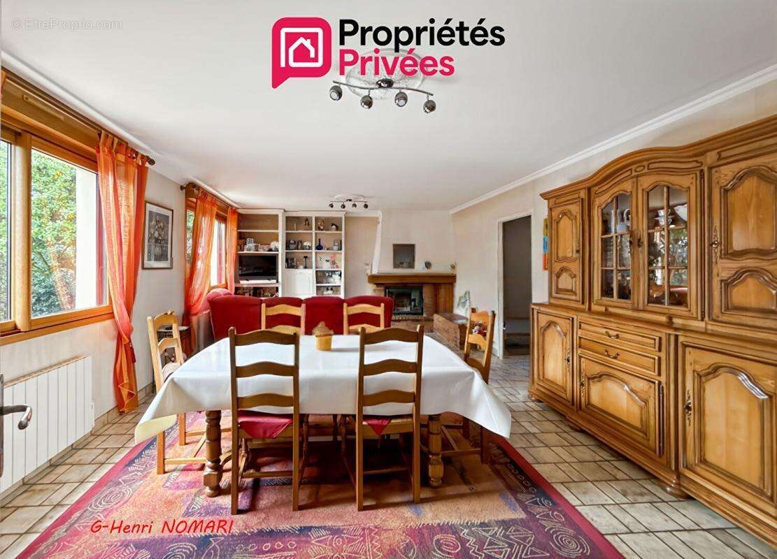 Maison Noyal Sur Brutz 6 pièce(s) 133 m2 - 3 Chambres - 2410m² de Terrain - photo 2