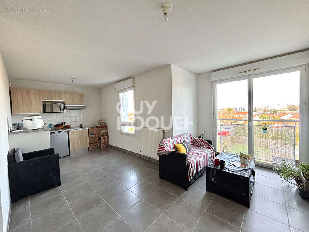 Appartement à SAINT-SEBASTIEN-SUR-LOIRE