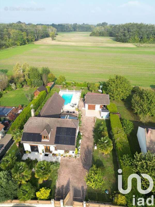 Photo 4 - Maison à ROSIERES-PRES-TROYES