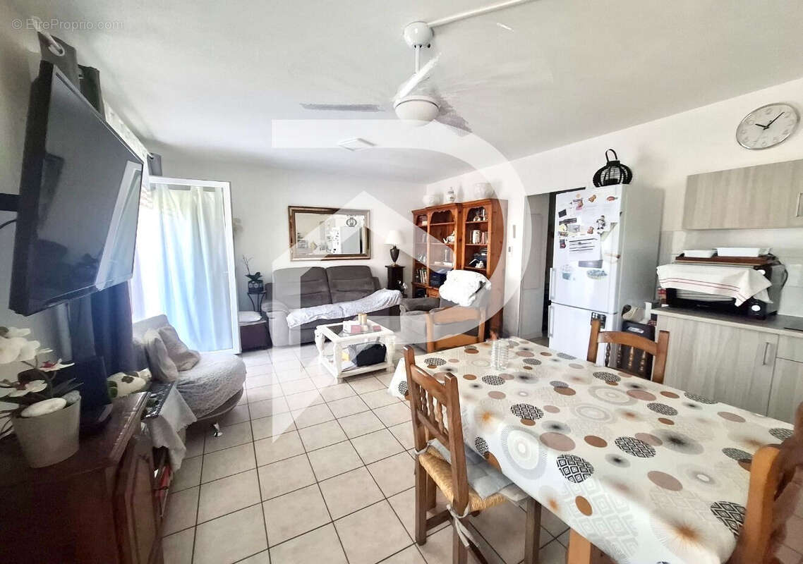 Appartement à ARTIX