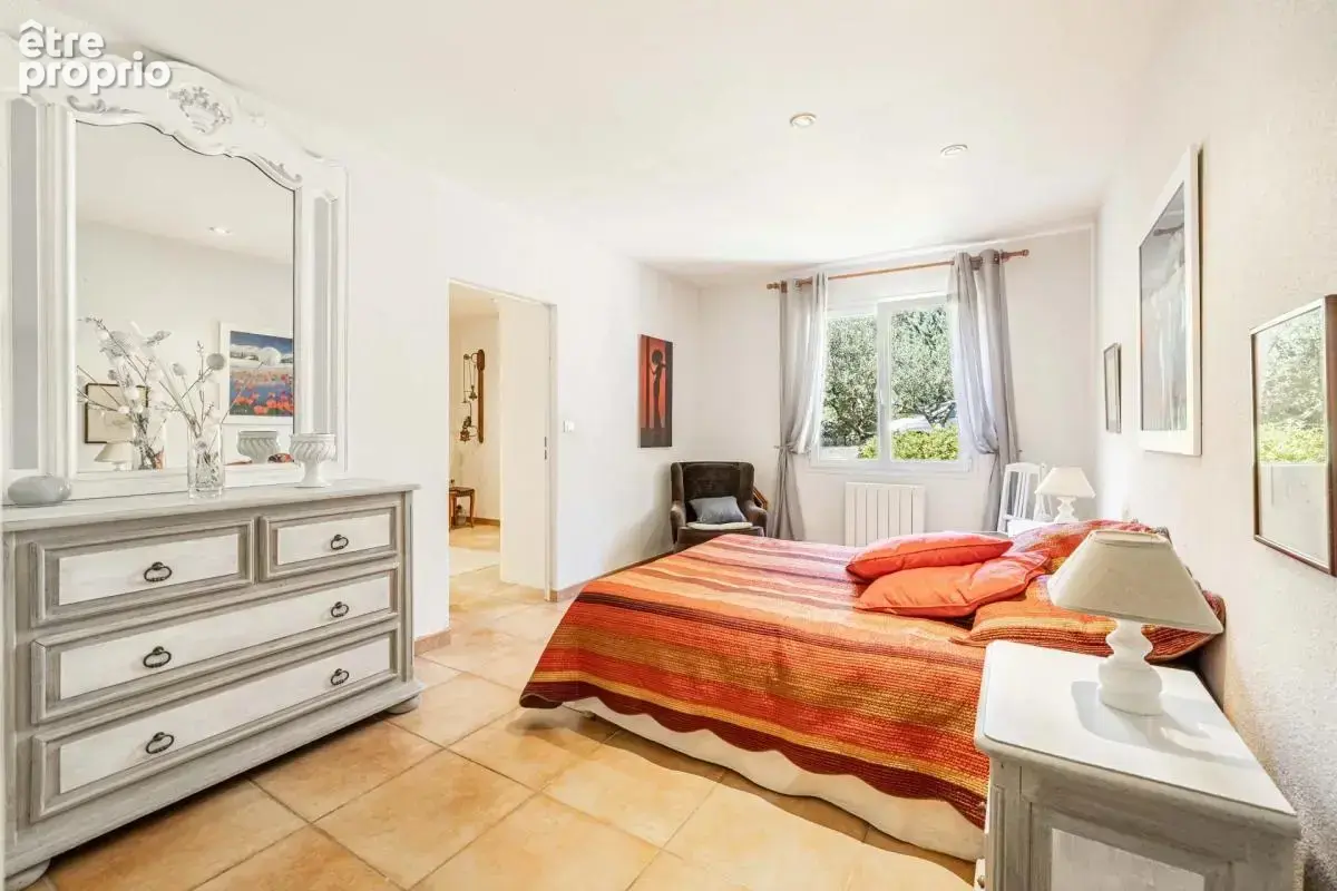 Dans l’arrière-pays varois, au cœur de la Provence Verte/MAISON PLEIN PIED/PISCINE/4200 m2 TERRAIN/ CALME/ SANS VIS A VIS/GARAGE - photo 13