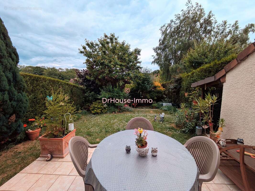Maison 84 m² à Jouy-Le-Moutier  - photo 14