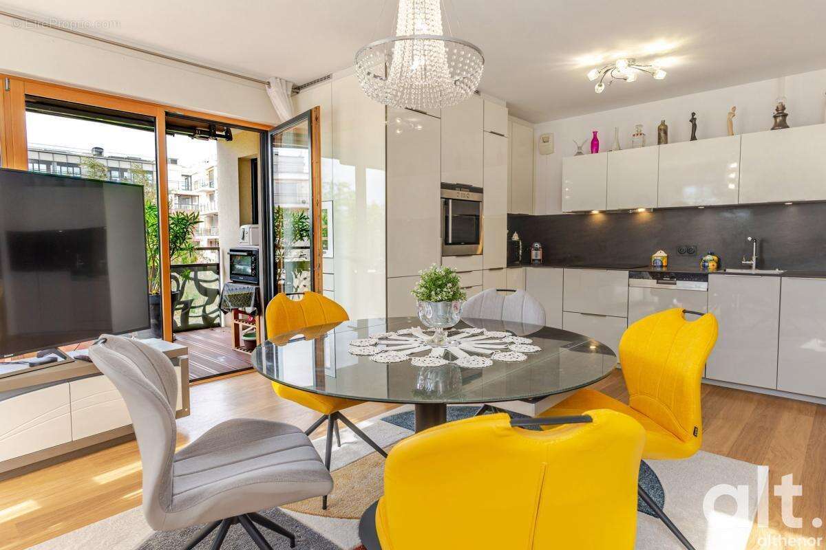 Appartement à Annecy — 3 pièces et terrasse - photo 2