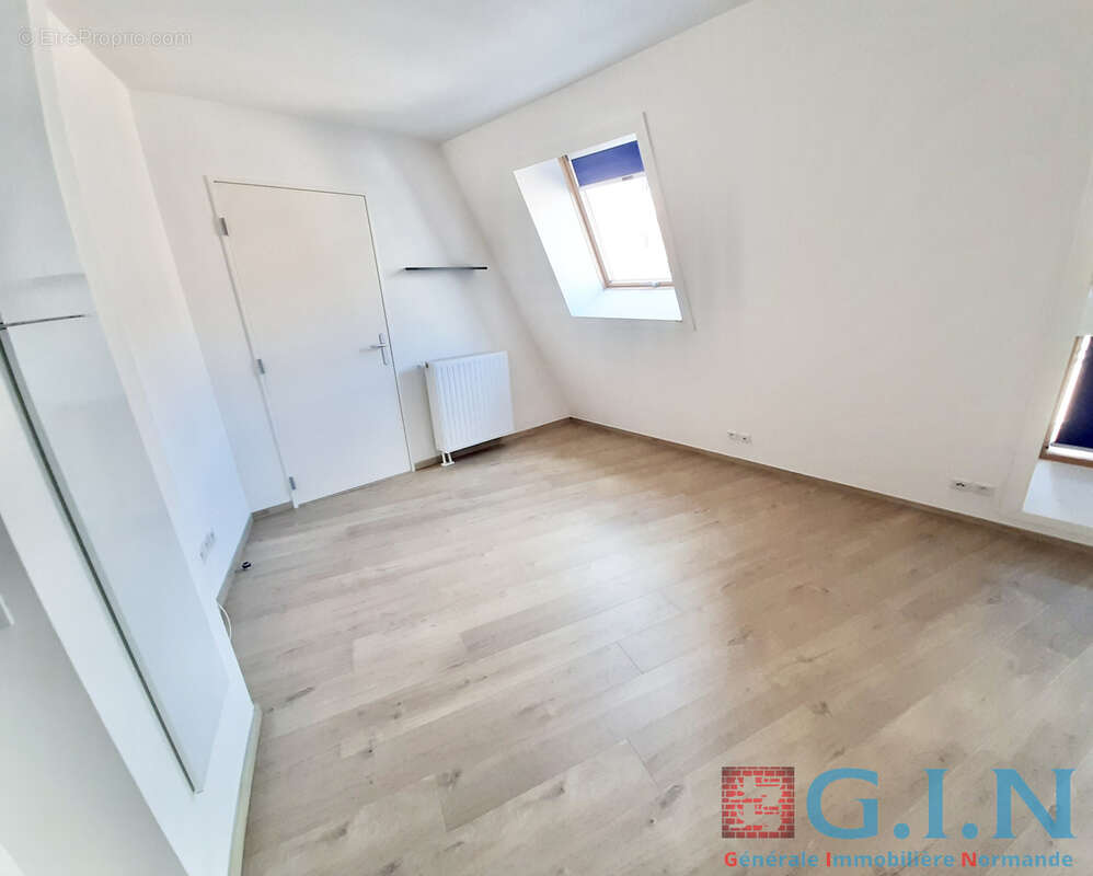 Appartement vendu loué, idéal pour investisseur - photo 3
