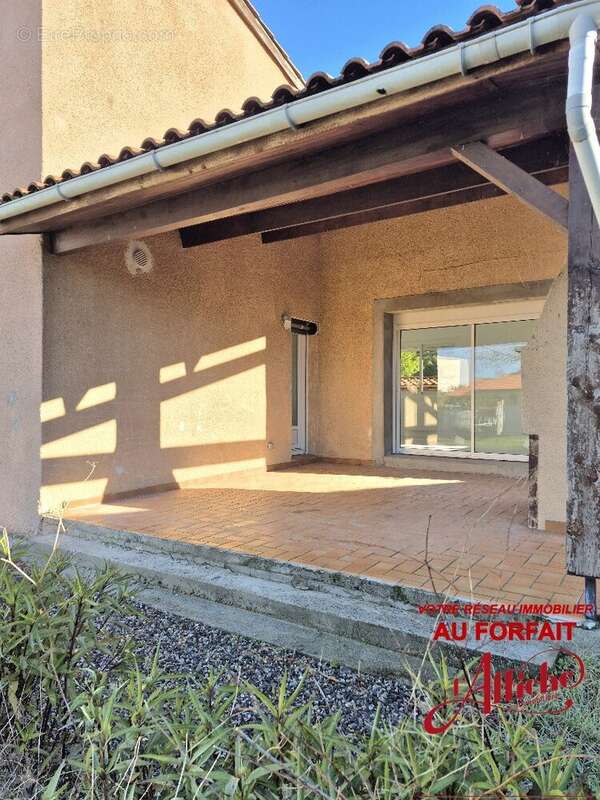 Maison à CASTELGINEST