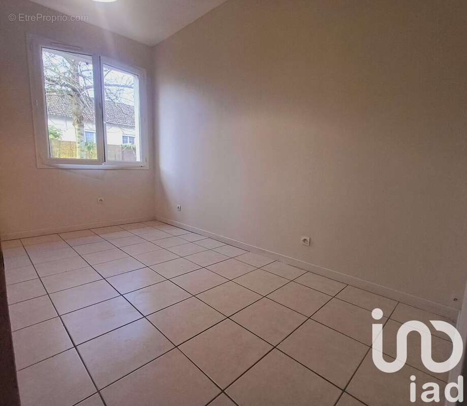 Photo 8 - Maison à AVERDON