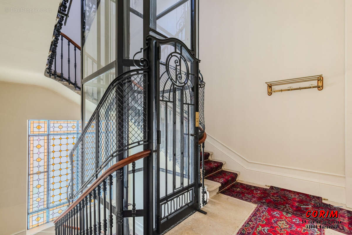 Appartement à BORDEAUX