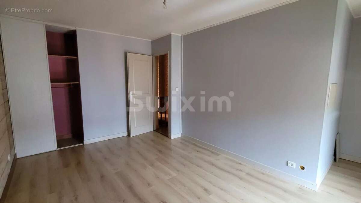 Maison à LONS-LE-SAUNIER