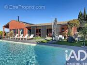 Photo 1 - Maison à MONTREAL