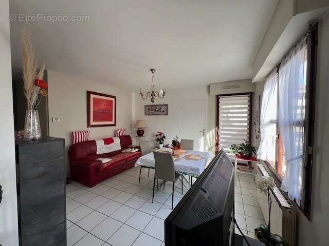 Appartement à ANDREZIEUX-BOUTHEON