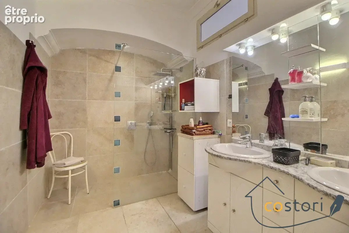 Appartement 197 m² à Sainte-Maxime  - photo 8