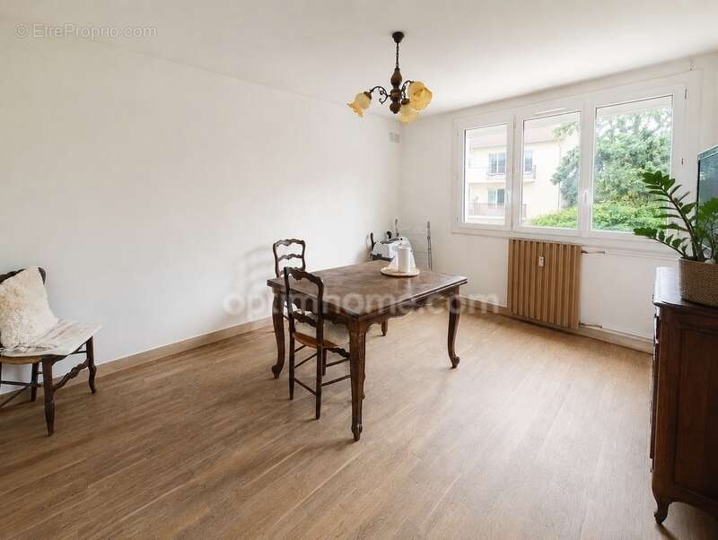 Appartement à SAINT-JACQUES-DE-LA-LANDE