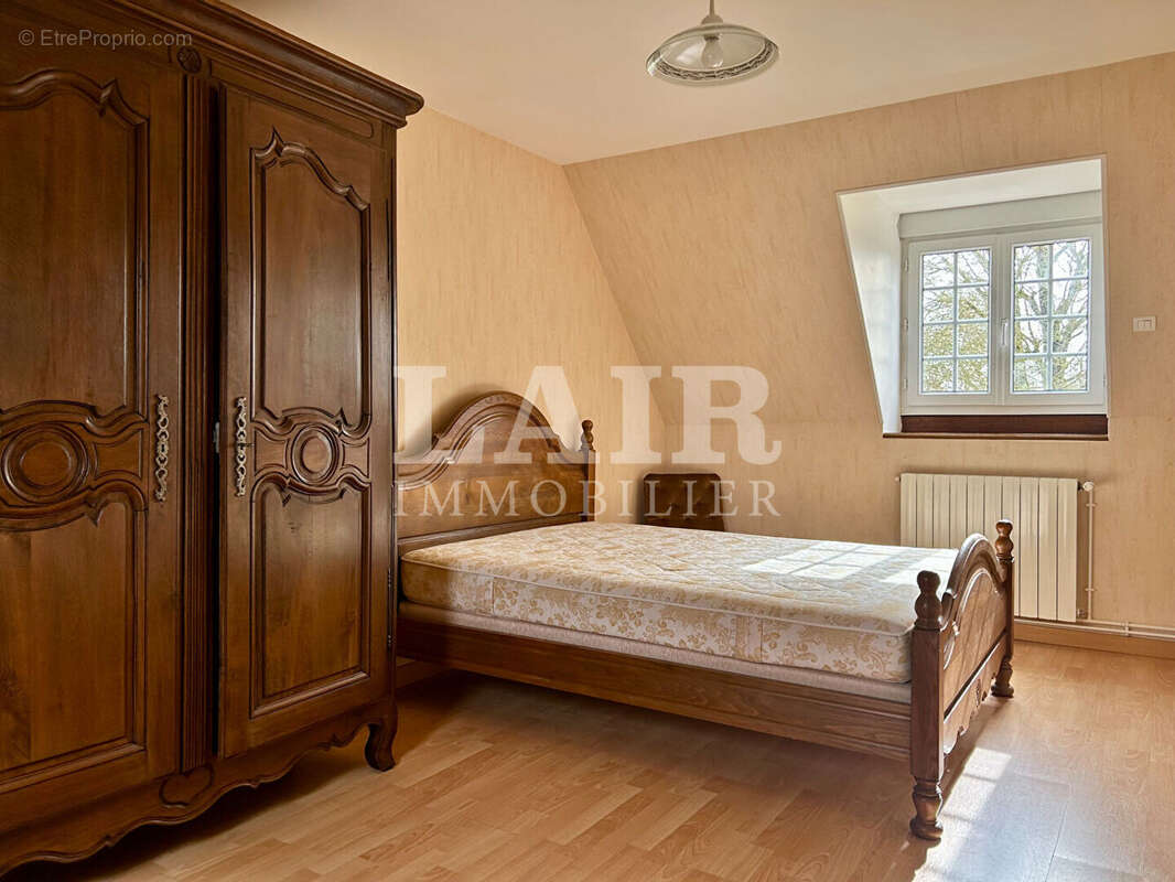 Maison à SAINT-CHRISTOPHE-LE-JAJOLET