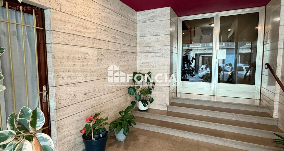 Appartement à PARIS-11E