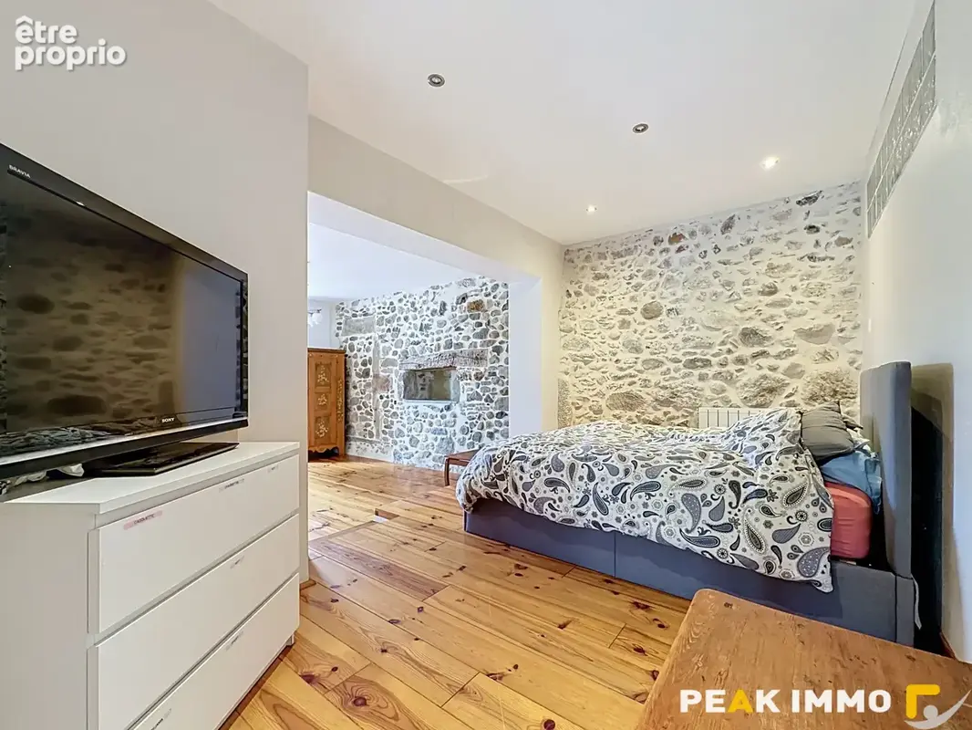 Maison 7 pièces - 196 m2 - Saint-Eusèbe - photo 5