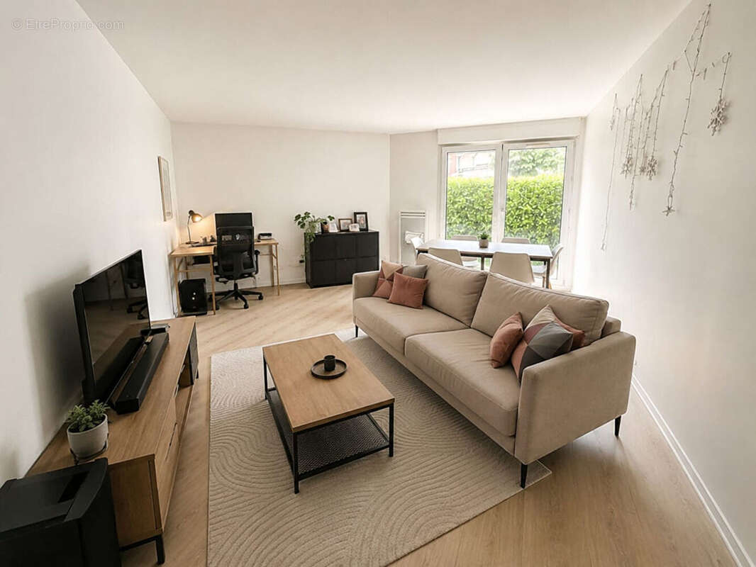 Appartement Cergy 2 pièce(s) 55 m2 - photo 2