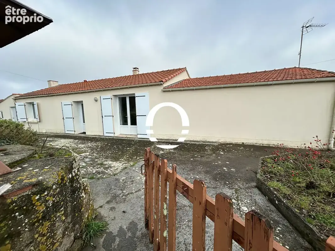 Photo Maison à La Plaine-Sur-Mer au prix de 282 720€
