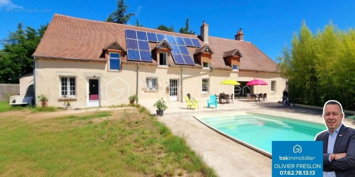 Maison à SAINT-MARTIN-DES-CHAMPS