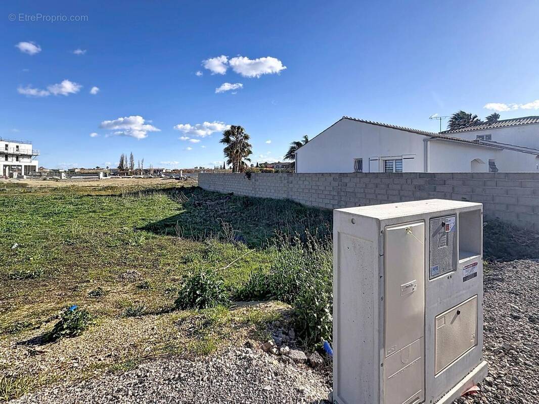 Photo 1 - Terrain à MAUGUIO