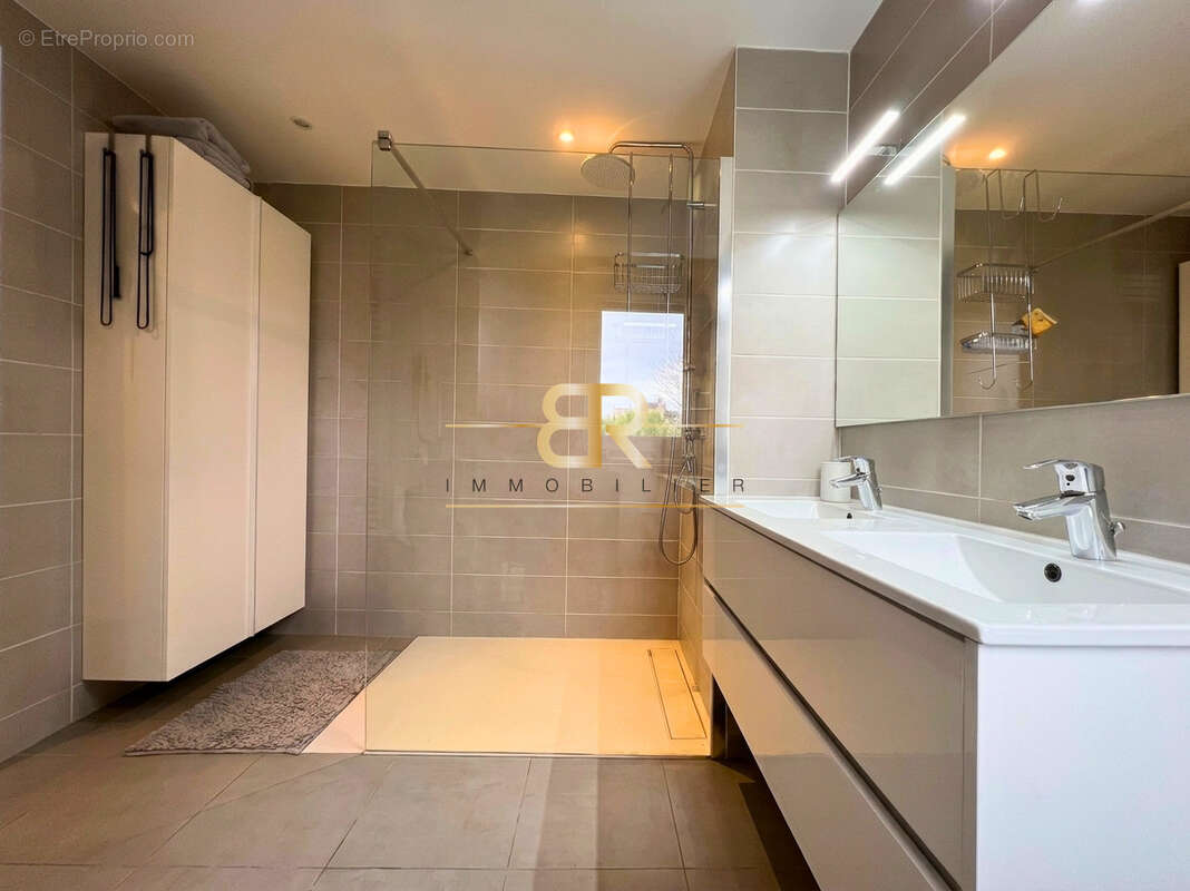 Appartement à VINCENNES