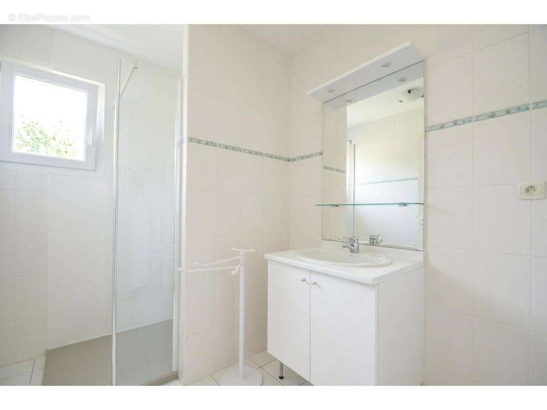 Maison 123 m² à Le Fieu  - photo 9