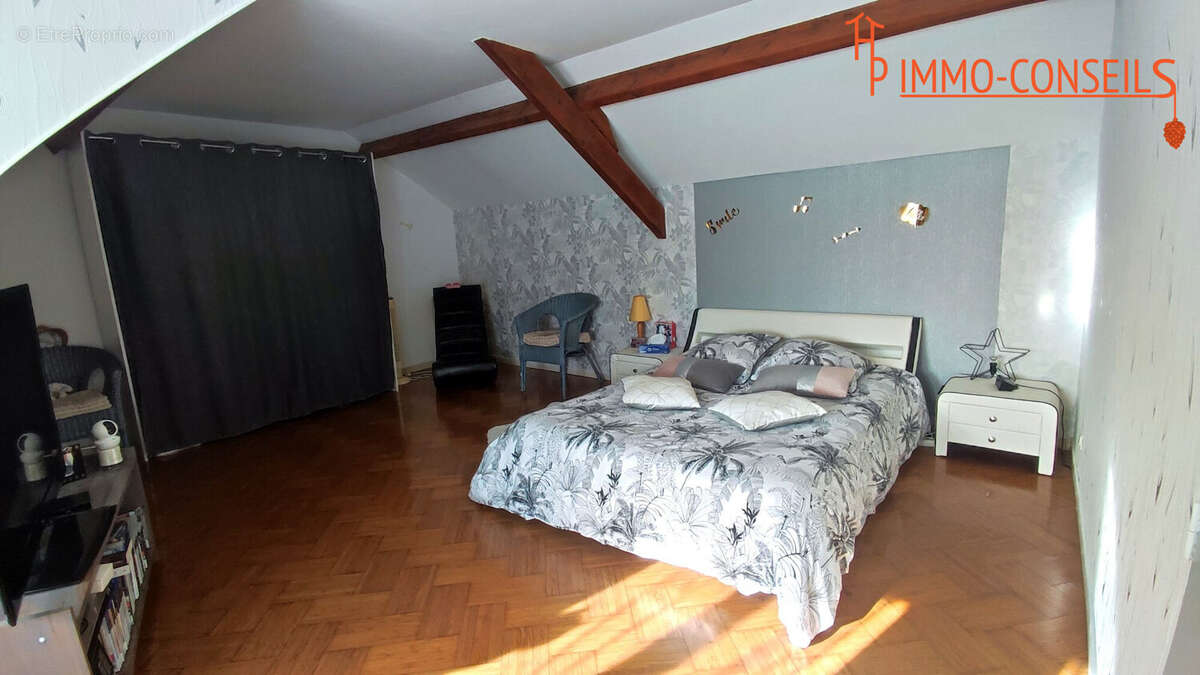 Maison à HERIC