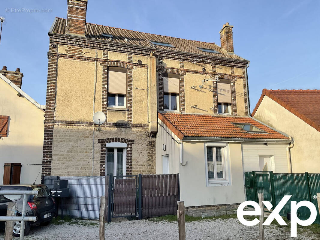 façade sud - Appartement à TROYES