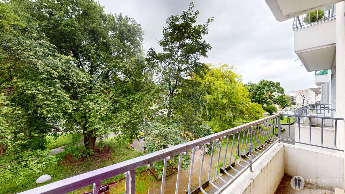 Appartement à SAINT-MARTIN-D&#039;HERES